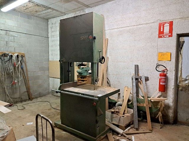 4SS202409-Caselli-Group-BAND-SAW-SICAR-TOP9-900-MM (1).jpg